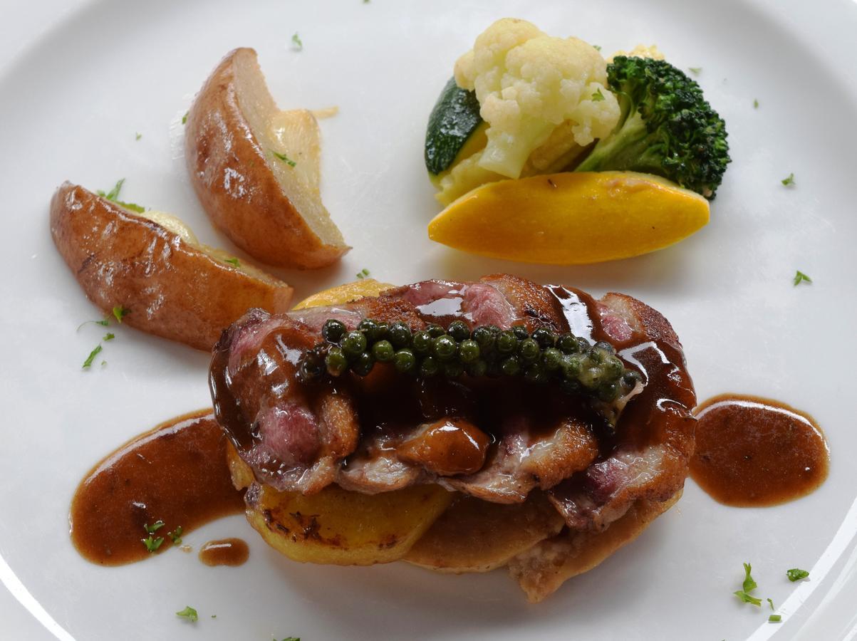 Sala Bai Hotel & Restaurant School เสียมราฐ ภายนอก รูปภาพ