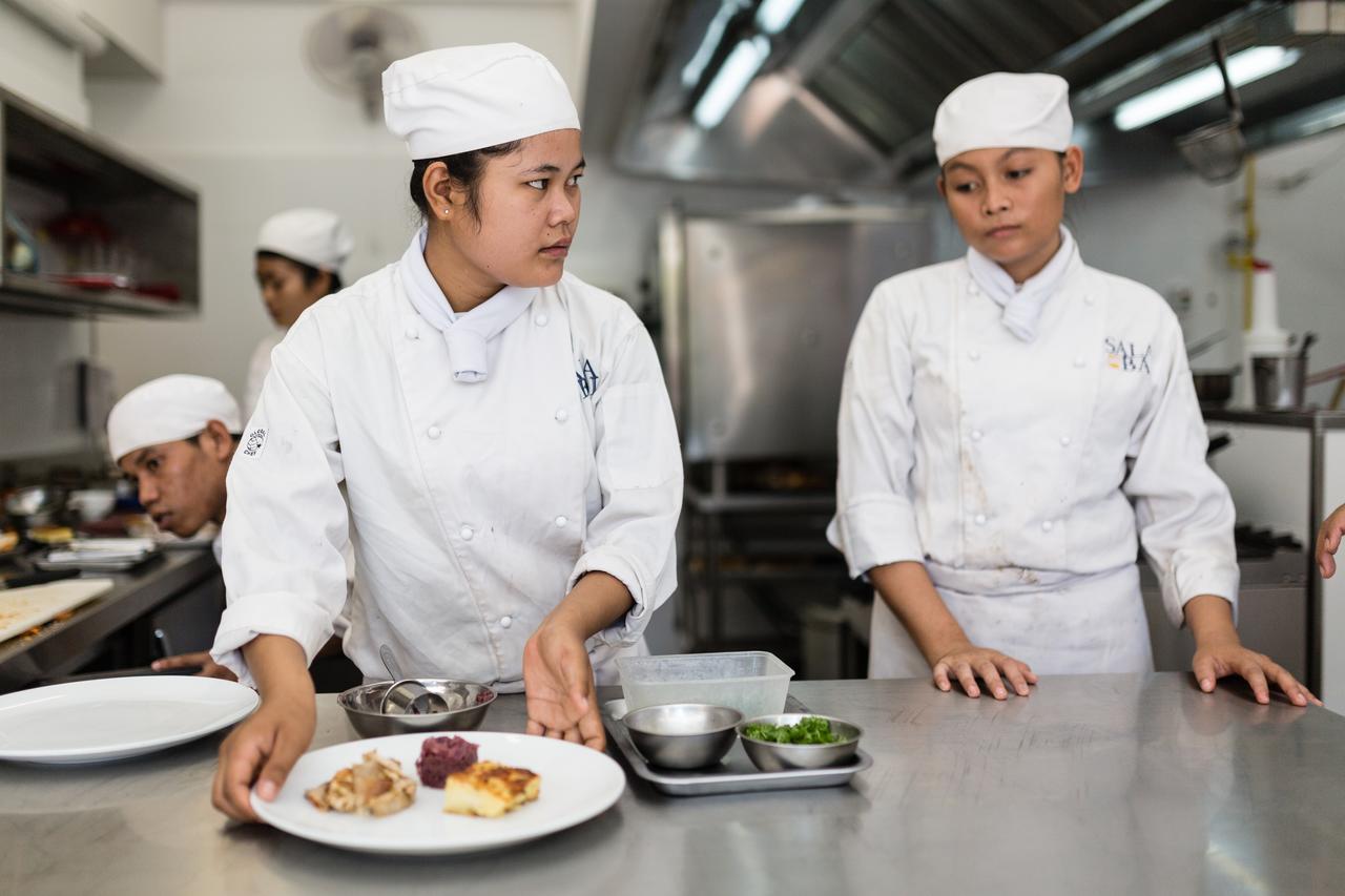 Sala Bai Hotel & Restaurant School เสียมราฐ ภายนอก รูปภาพ