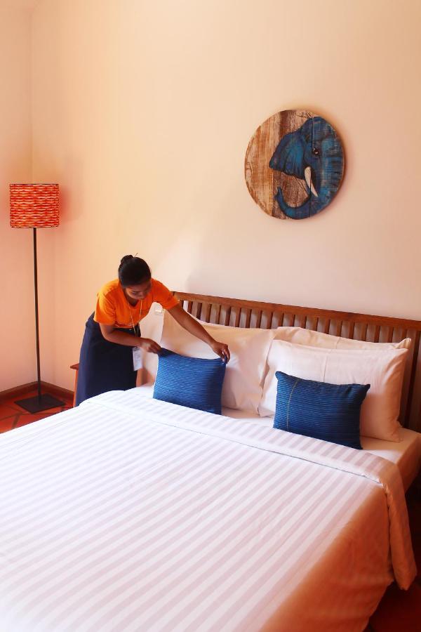Sala Bai Hotel & Restaurant School เสียมราฐ ภายนอก รูปภาพ
